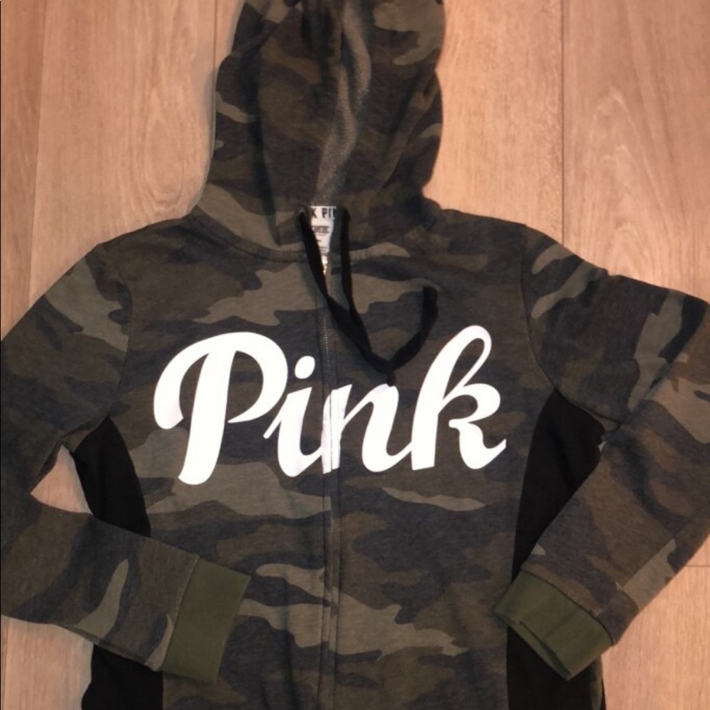 Cammo VS PINk zip up